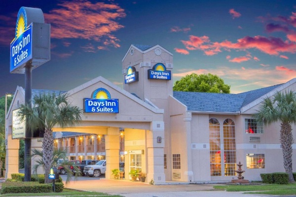 Days Inn by Wyndham Nacogdoches/SFA University/Downtown image 17